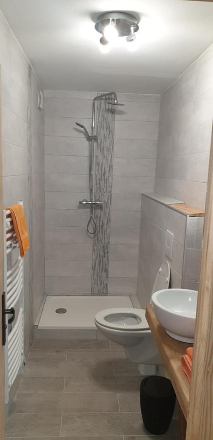 Chambres D'Hotes Des Trouilles Lafrancaise Ngoại thất bức ảnh